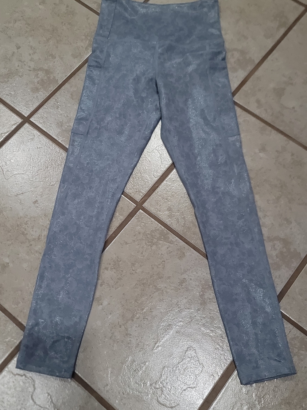 ZYIA Active Slate-Gray Textured Leggings
